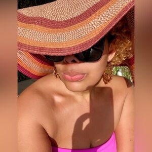 Meet your Posher, Tiffany